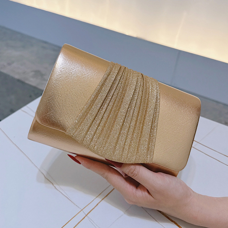 Golden กระเป๋าคลัทช์เย็นขนาดเล - Interior Design Gold บทวิจารณ์และราคา